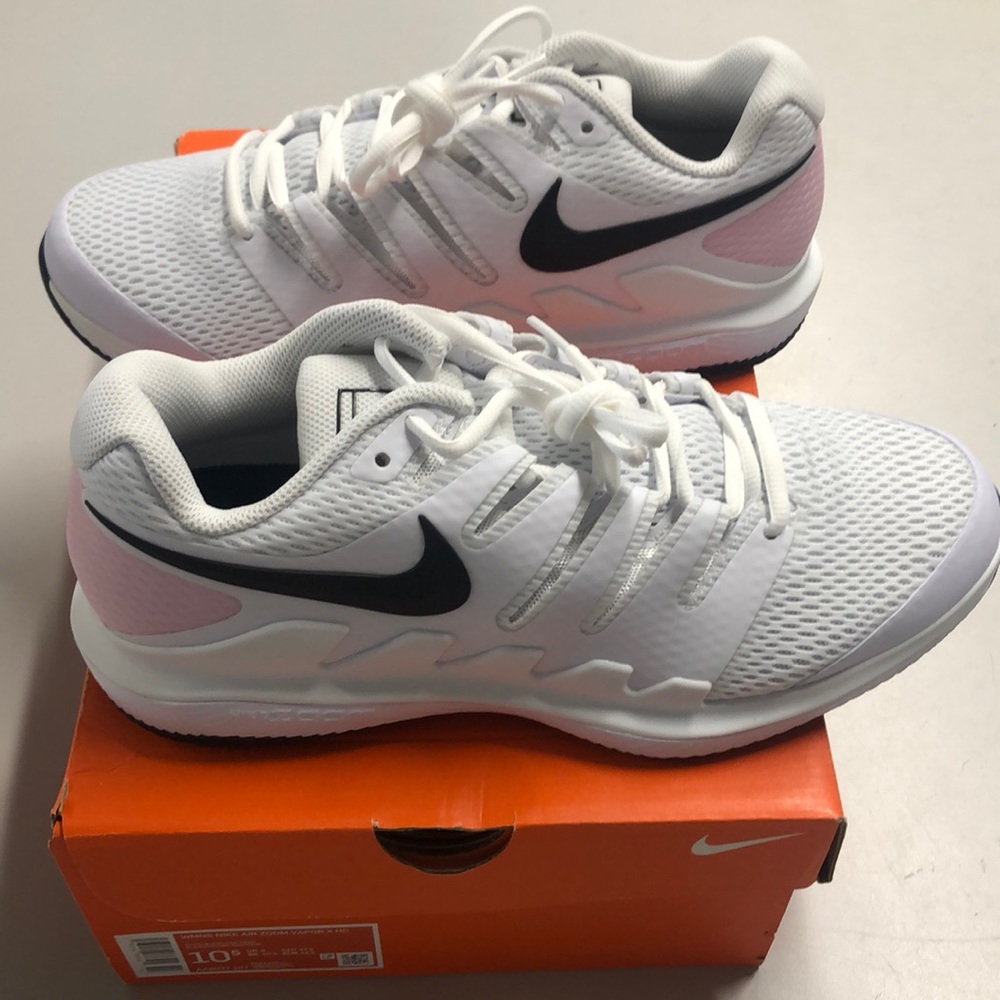 Nike Air Zoom Vapor X HC Tennis Shoes Women Size 10.5 White/Black/Pink Foam